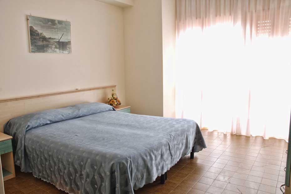נטונו Hotel Scacciapensieri מראה חיצוני תמונה