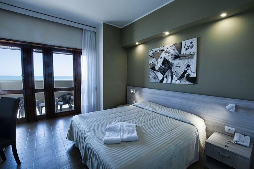 נטונו Hotel Scacciapensieri מראה חיצוני תמונה